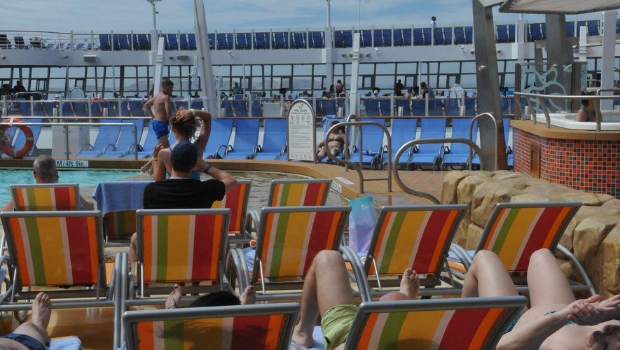 découvrez comment choisir la meilleure assurance voyage adaptée à vos besoins. comparez les garanties, les prix et les conseils pour partir serein et en toute sécurité.